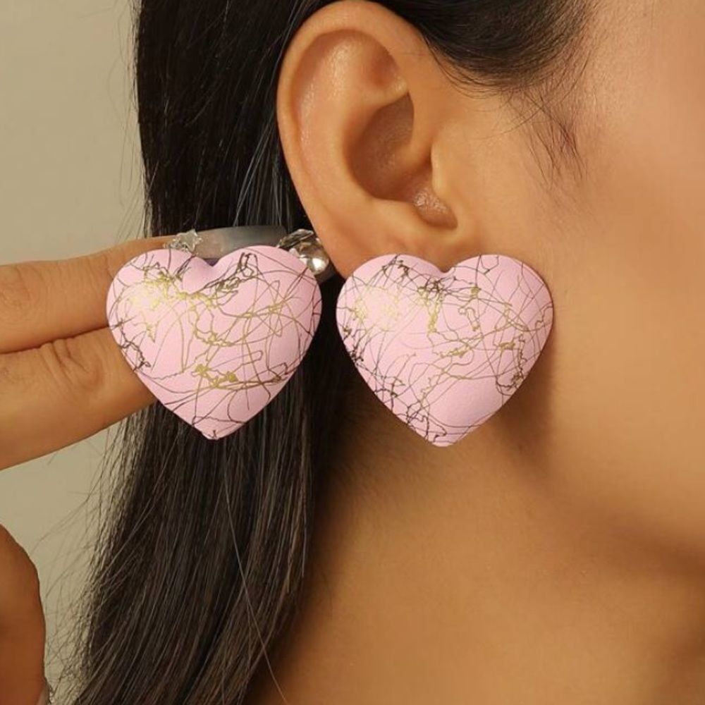 3for$20 NEW Women'S Multicolor Heart Shaped Gold Wire Flower Pattern Stud